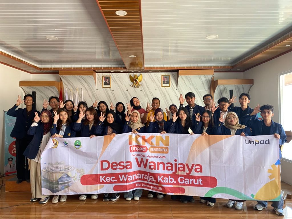 Cegah Stunting dan Berdayakan UMKM Lewat “SACANGKIR KOPI”, Tim KKN Unpad Berkolaborasi dengan Puskesmas dan Desa Wanajaya
