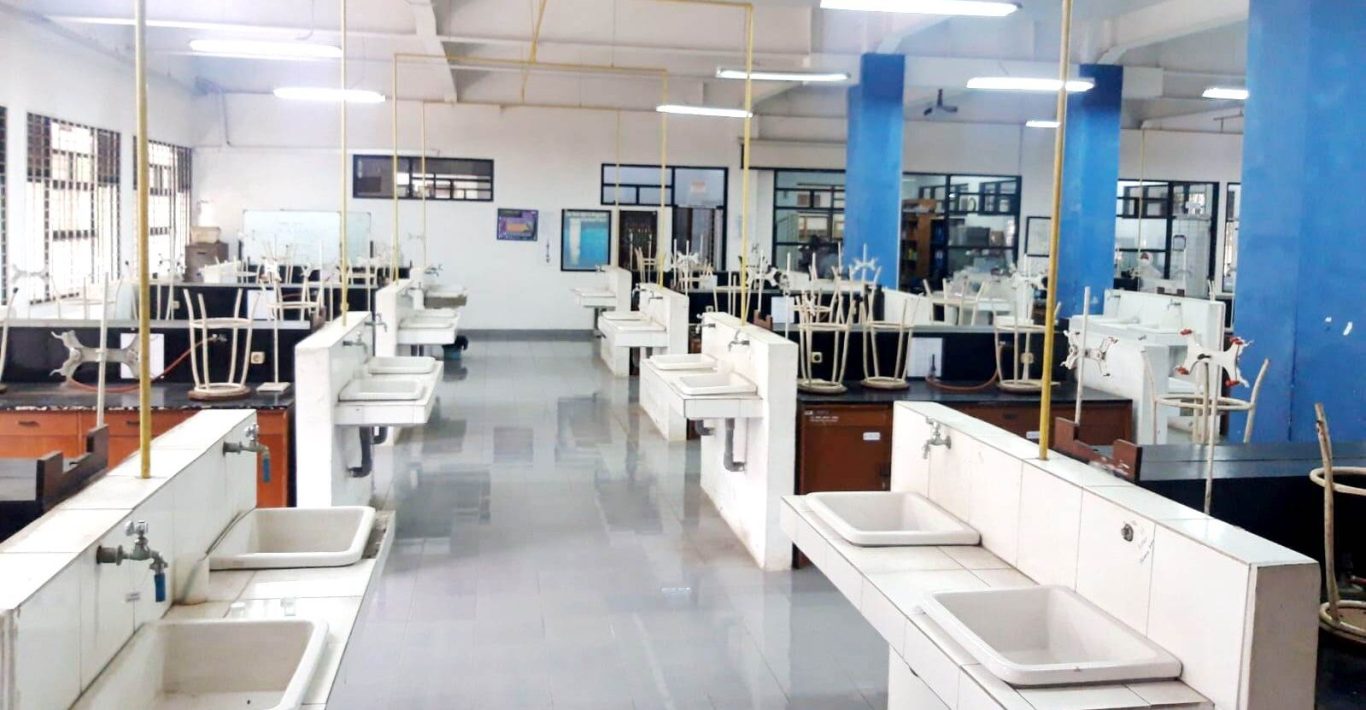 Laboratorium-kimia-dasar-19